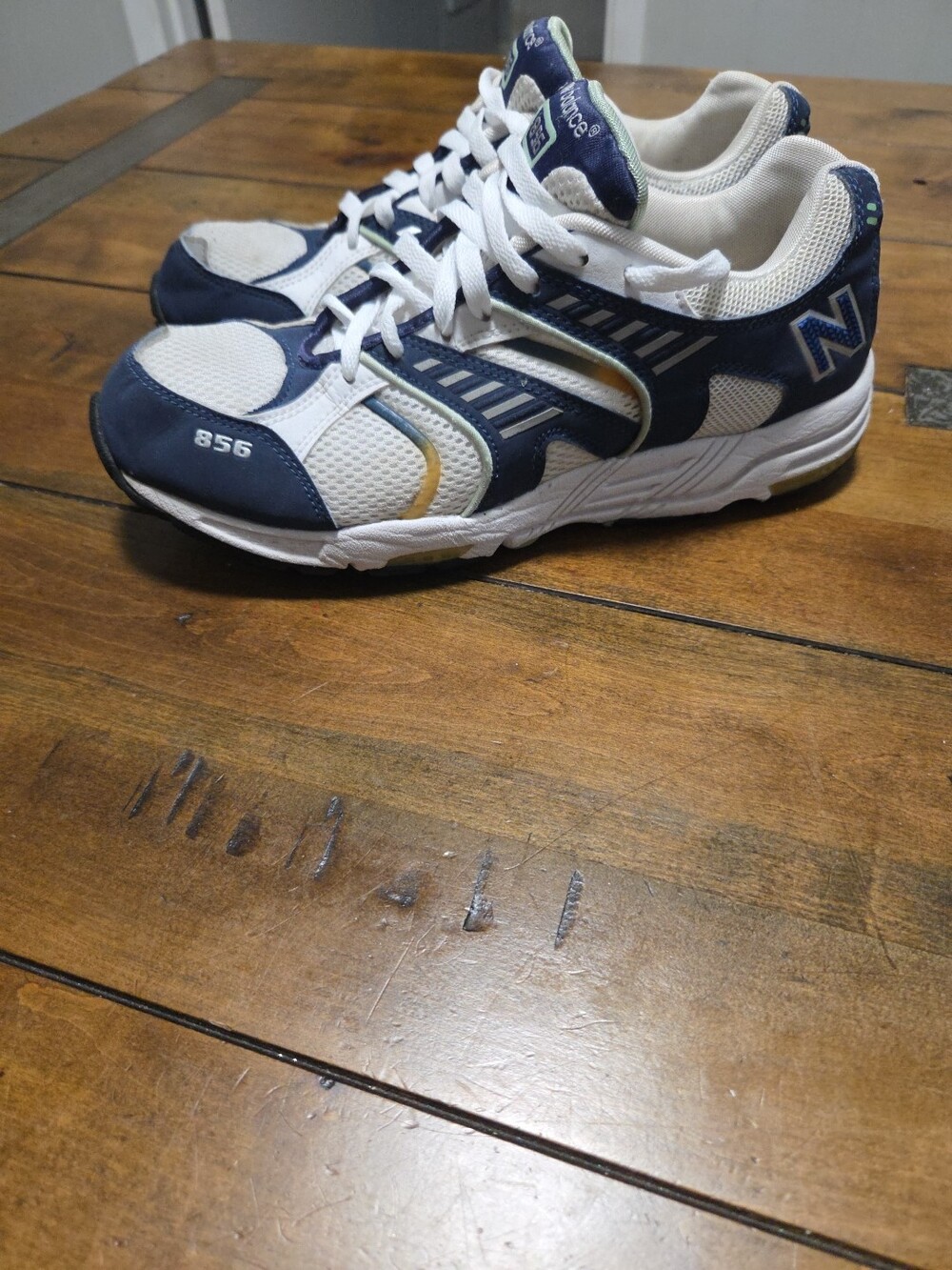 New Balance 856 Women's Size 11 White Blue Cross Training Dad Shoe Vintage Style - Picture 6 of 15